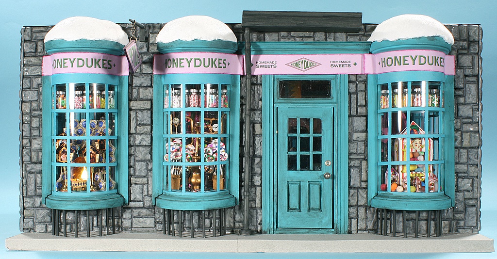 Candy Shop Jars Rack Dollhouse Miniature Harry Potter Honeydukes Halloween